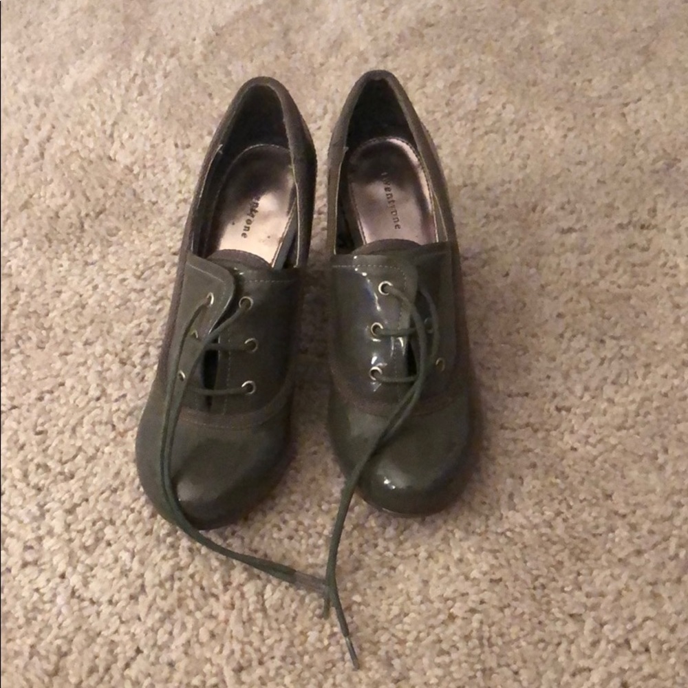 Vintage Patent Leather Taupe Booties